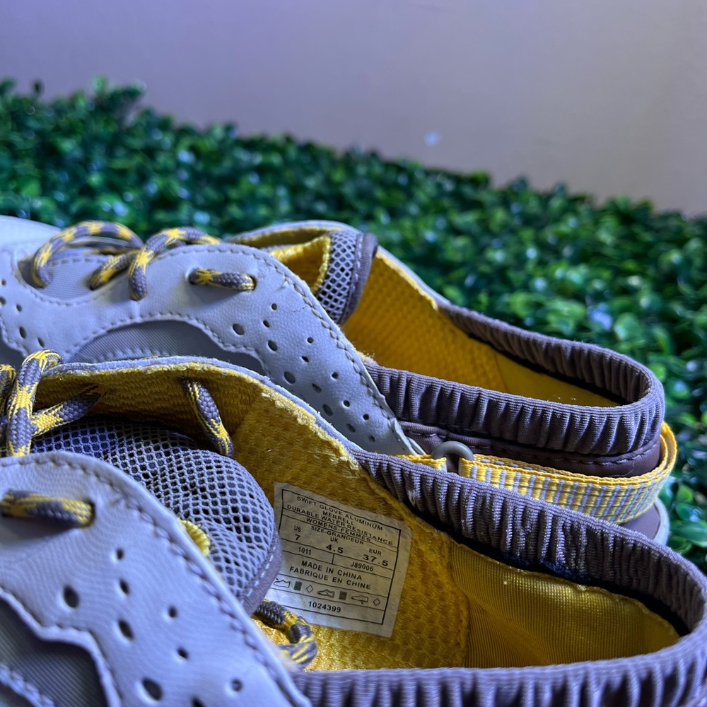 🔥 MERRELL  SWIFT GLOVE WATERPROOF SHOES SNEAKERS WOMENS SIZE 7 - Picture 9 of 9